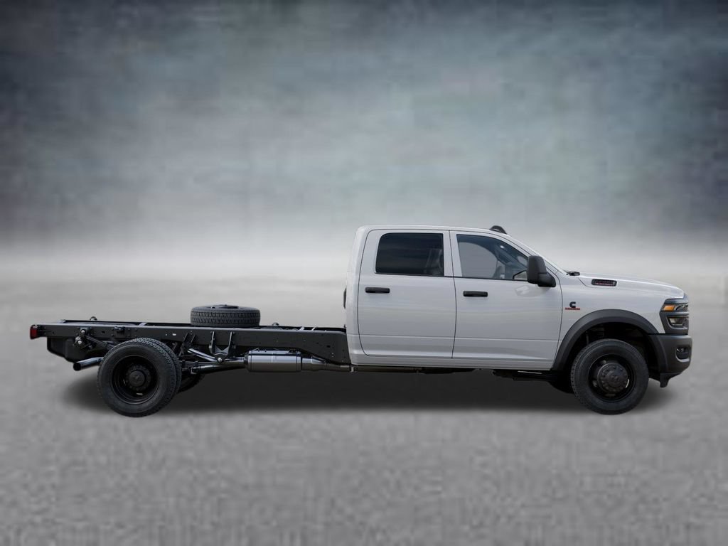 New 2026 RAM 5500 Tradesman AWD/4WD image 21