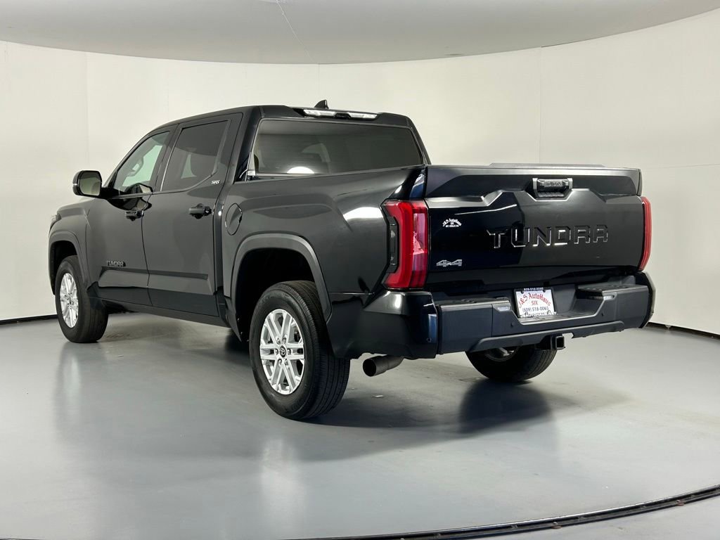 Used 2022 Toyota Tundra SR5 AWD/4WD image 5