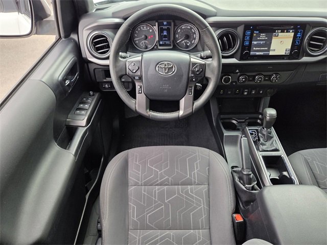 Used 2019 Toyota Tacoma TRD Off-Road image 12