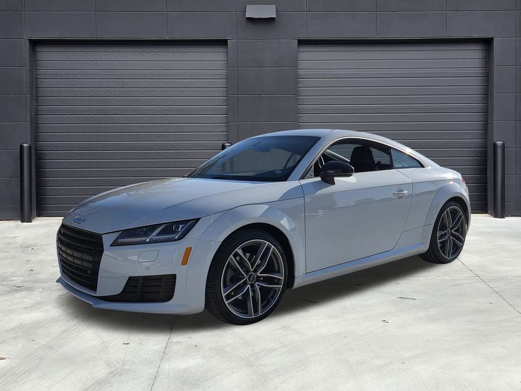 Used 2017 Audi TT 2.0T image 1