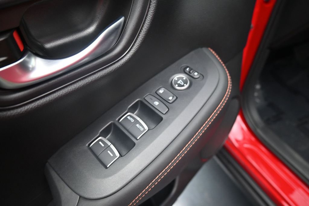 Certified 2026 Honda HR-V Sport image 15