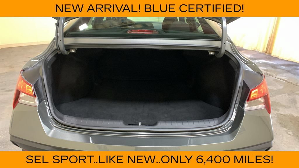 Used 2026 Hyundai Elantra Sport FWD image 16