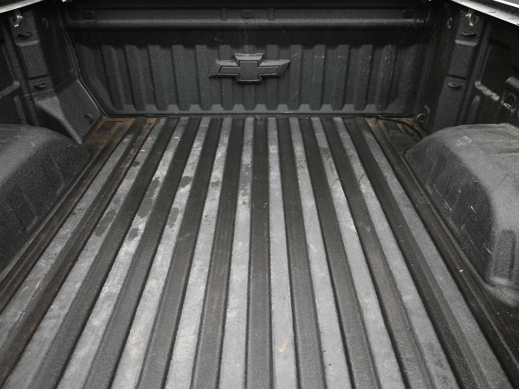 Used 2021 Chevrolet Silverado 1500 LT image 10