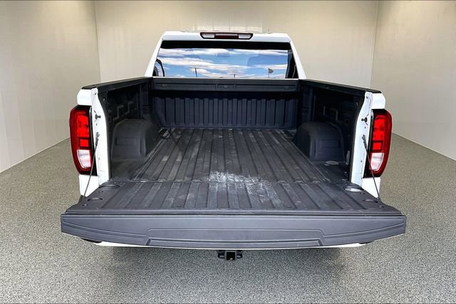 Used 2024 GMC Sierra 1500 Pro w/ Graphite Edition AWD/4WD image 7