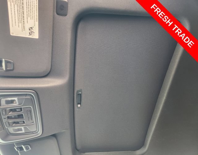 Used 2024 GMC Sierra 2500 AT4 w/ AT4 Premium Plus Package AWD/4WD image 25