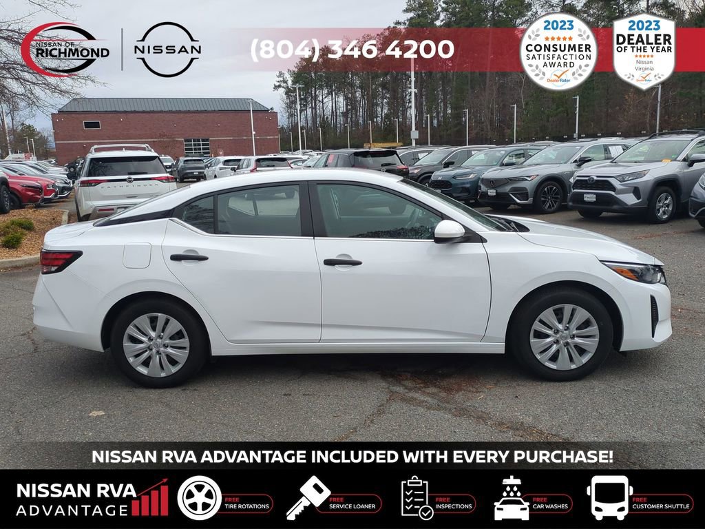Used 2025 Nissan Sentra S image 4