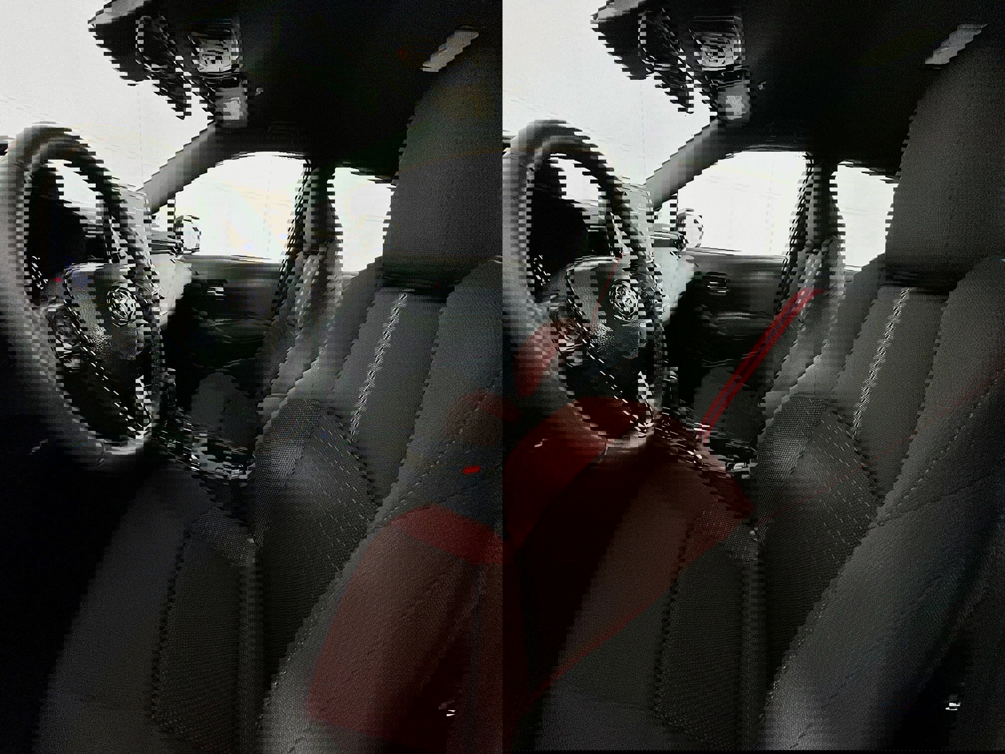 Used 2026 Toyota Corolla SE image 19