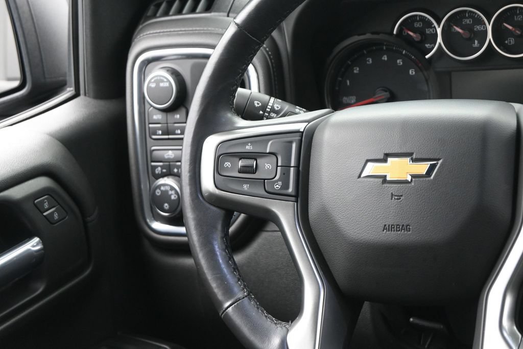 Used 2021 Chevrolet Silverado 1500 LT AWD/4WD image 22