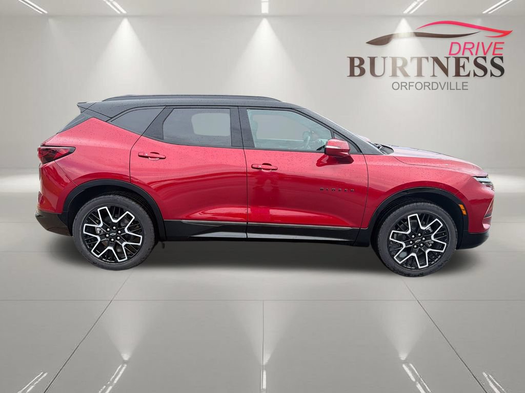Certified 2026 Chevrolet Blazer RS w/ Driver Confidence II Package AWD/4WD image 9