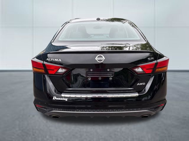 Used 2020 Nissan Altima 2.5 SR w/ Premium Package AWD/4WD image 3