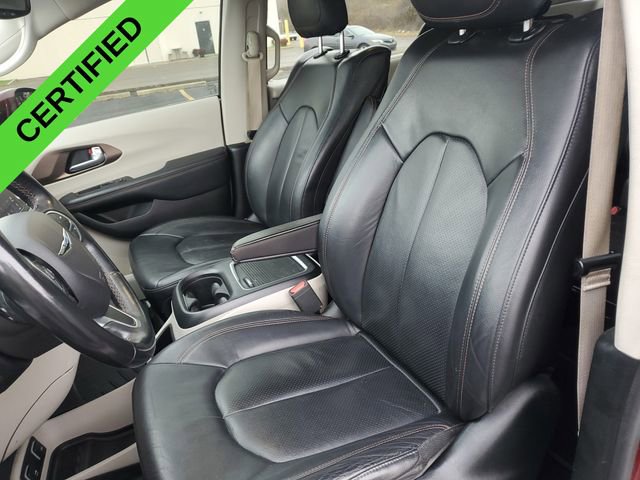 Used 2018 Chrysler Pacifica Touring-L Plus image 20