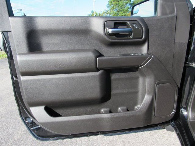 Used 2024 GMC Sierra 1500 Pro w/ Pro Value Package image 10