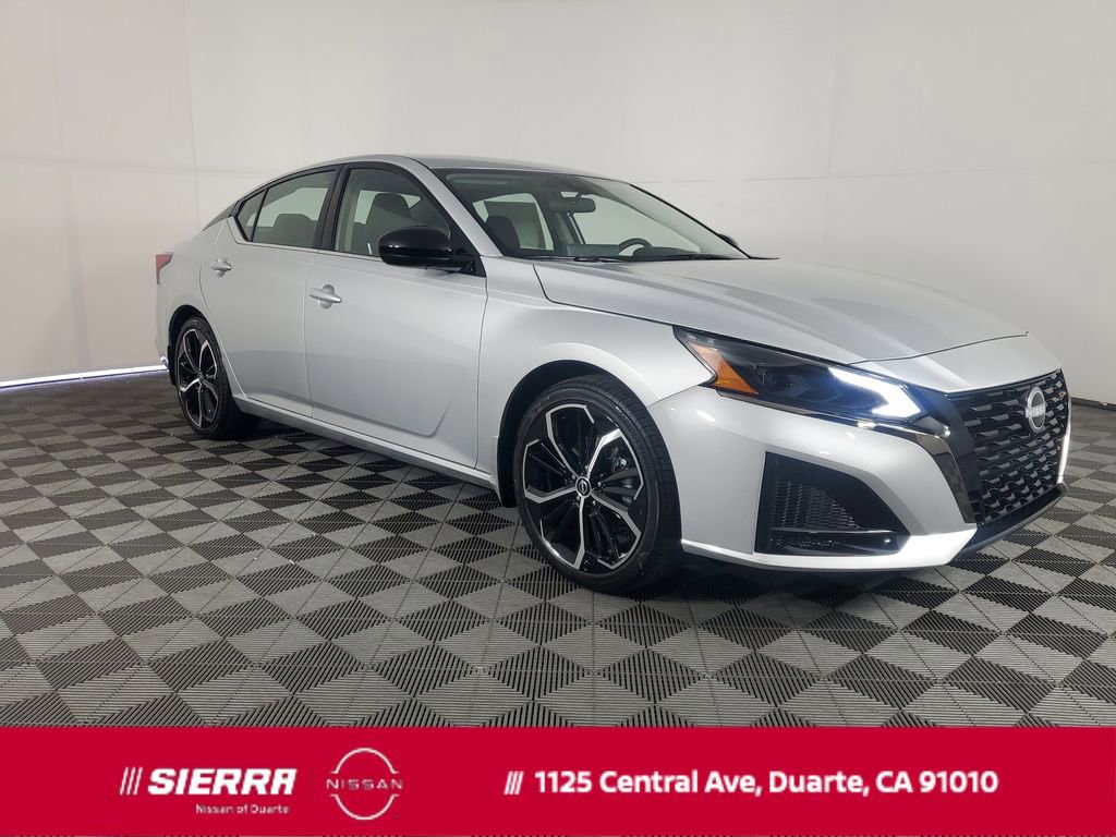 New 2025 Nissan Altima 2.5 SR w/ SR Premium Package image 1