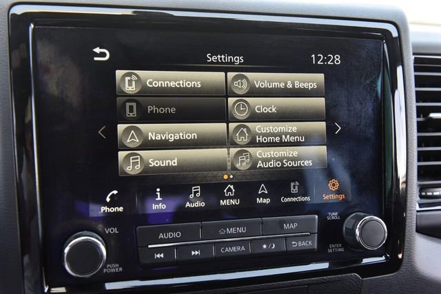 Used 2022 Nissan Frontier PRO-4X image 19