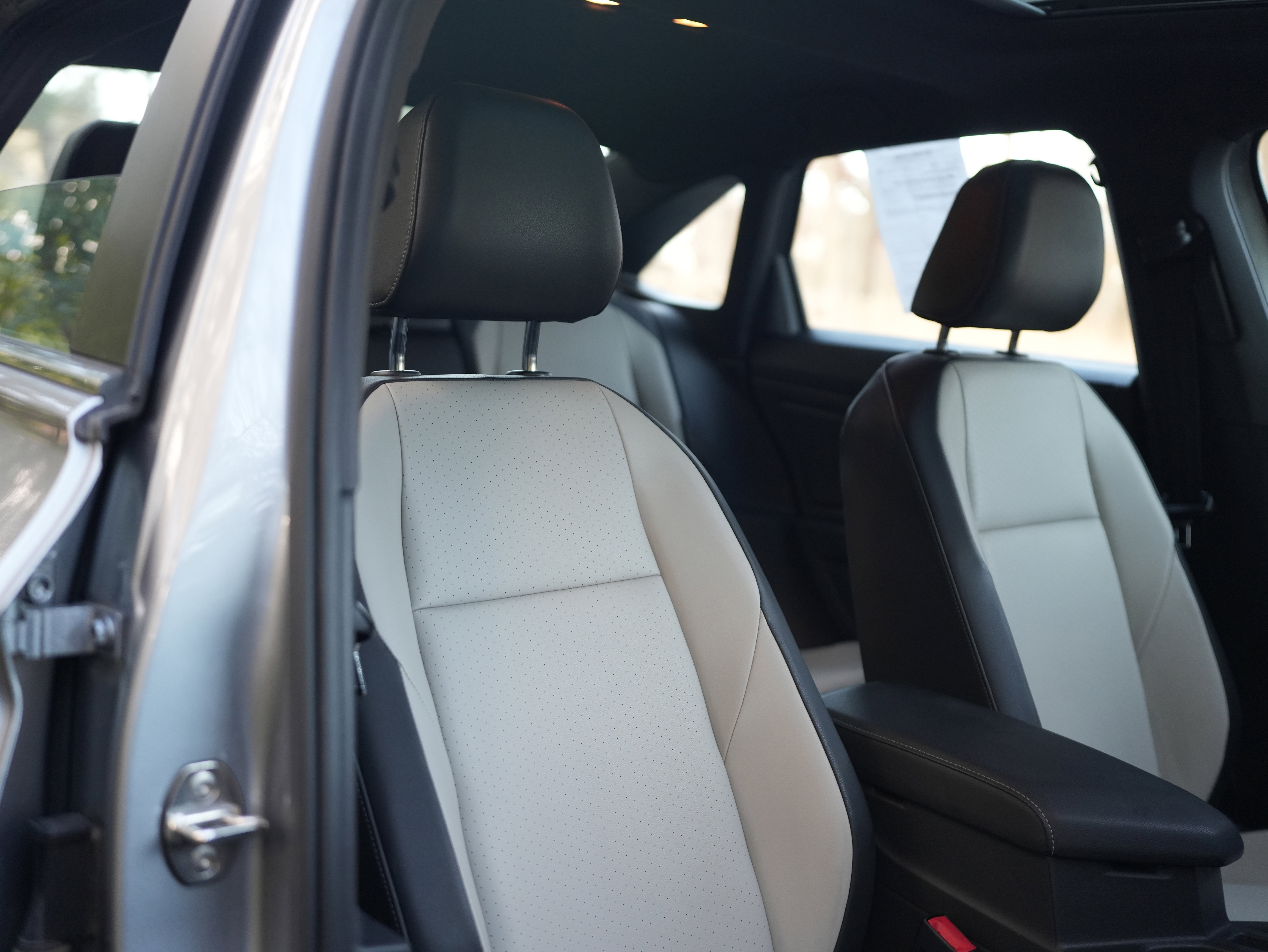 Used 2020 Volkswagen Jetta R-Line image 24