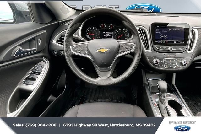 Used 2023 Chevrolet Malibu LT w/ Driver Confidence Package image 5