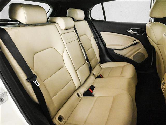 Used 2016 Mercedes-Benz GLA 250 4MATIC image 22