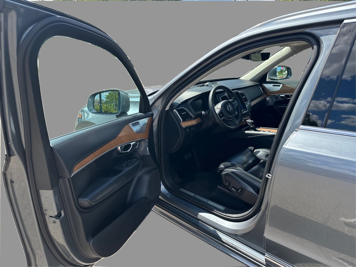 Used 2019 Volvo XC90 T6 Inscription w/ Luxury Package AWD/4WD image 43