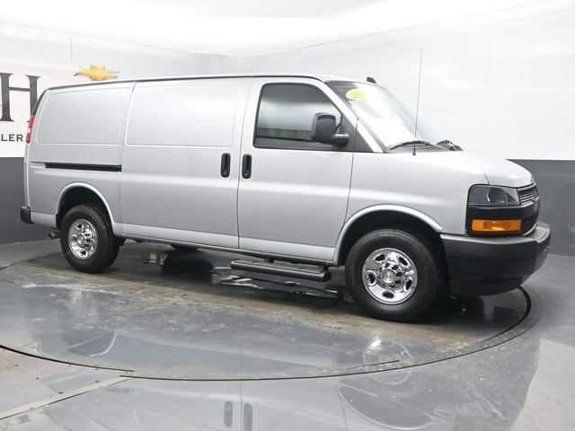 Used 2024 Chevrolet Express 3500 image 6