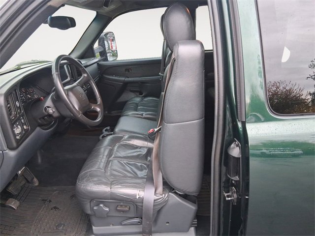 Used 2002 Chevrolet Silverado 1500 LS w/ Electrical Convenience Pkg image 9