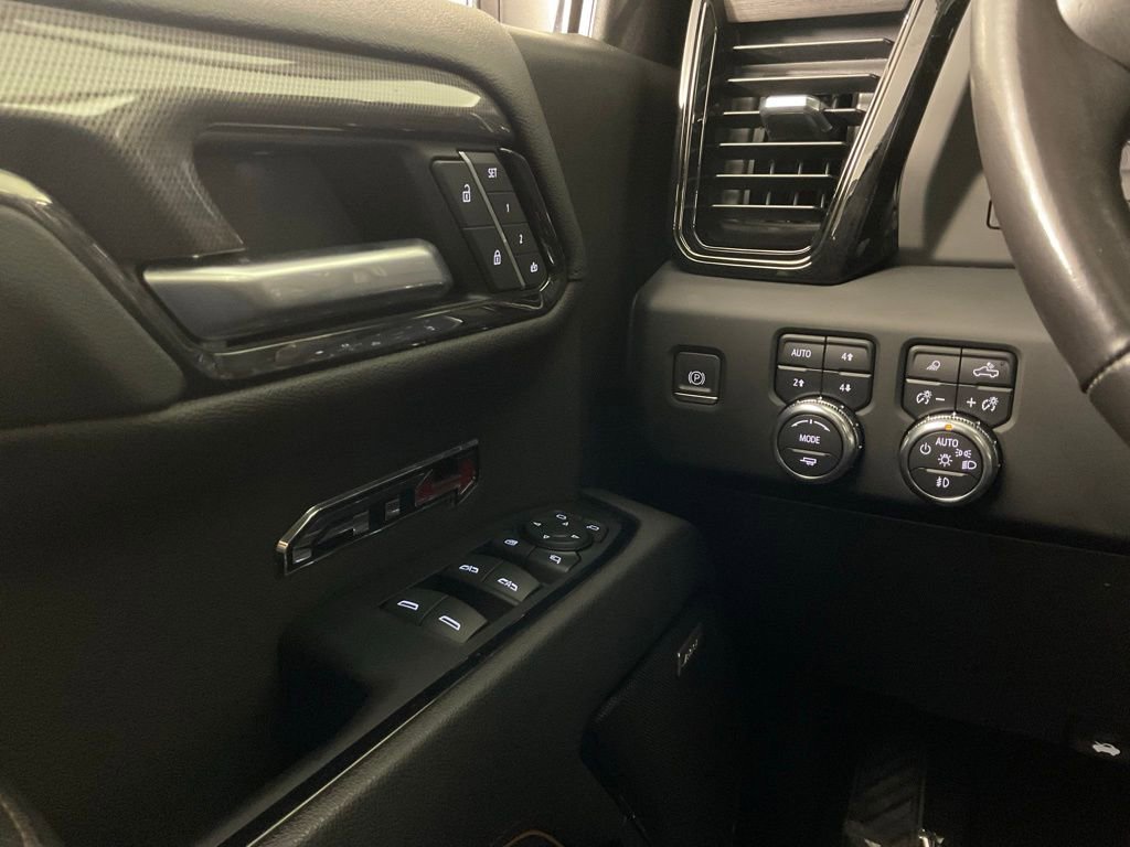 Used 2023 GMC Sierra 1500 AT4 w/ AT4 Premium Package image 19