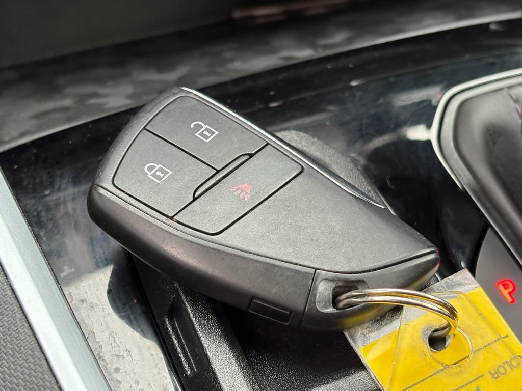 Used 2024 Chevrolet Colorado W/T w/ Safety Package image 41