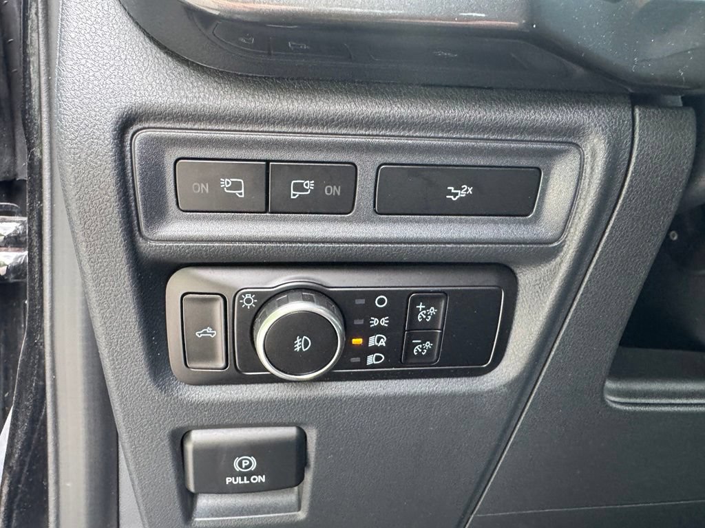 Used 2023 Ford F150 XLT w/ Equipment Group 302A High AWD/4WD image 25