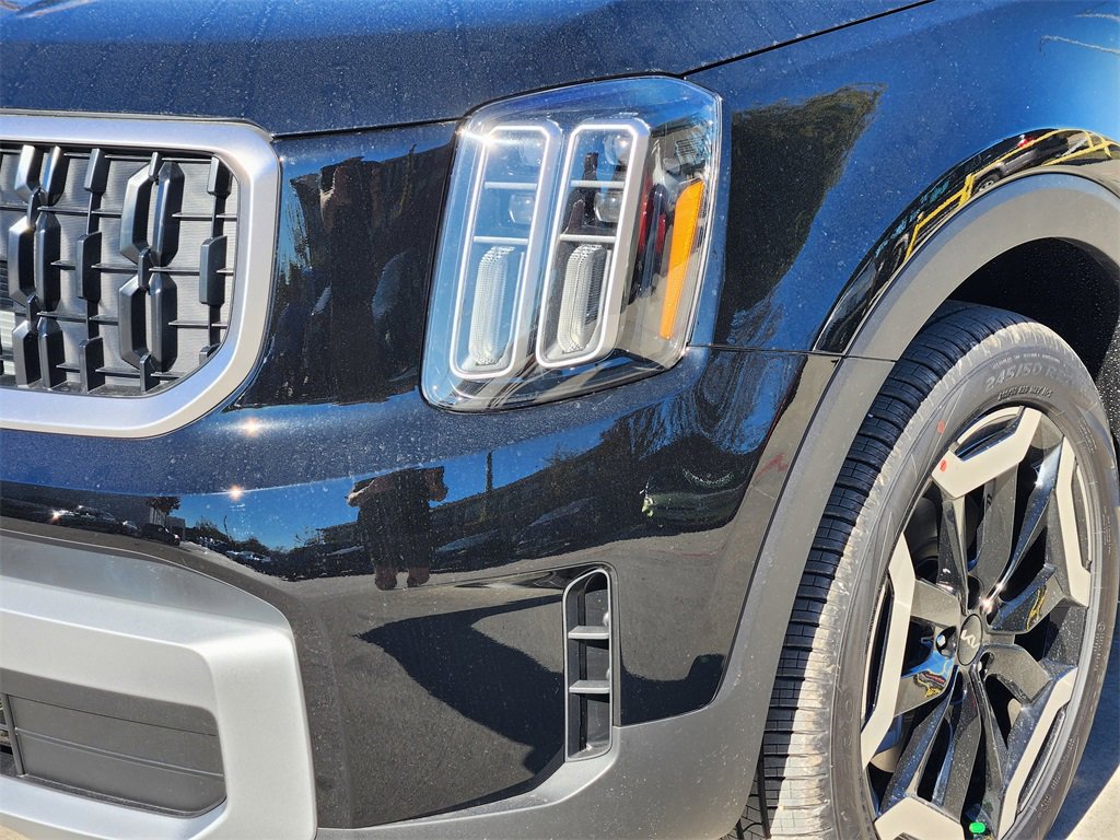 New 2025 Kia Telluride EX image 6