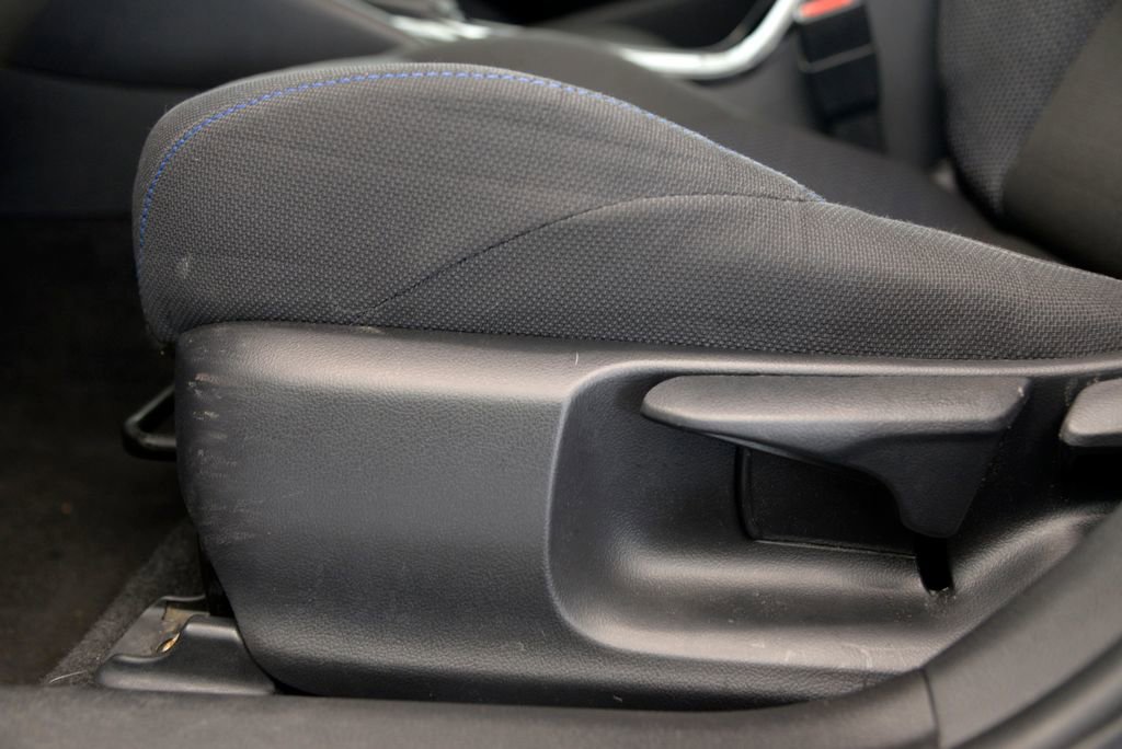 Used 2020 Toyota Corolla SE image 16