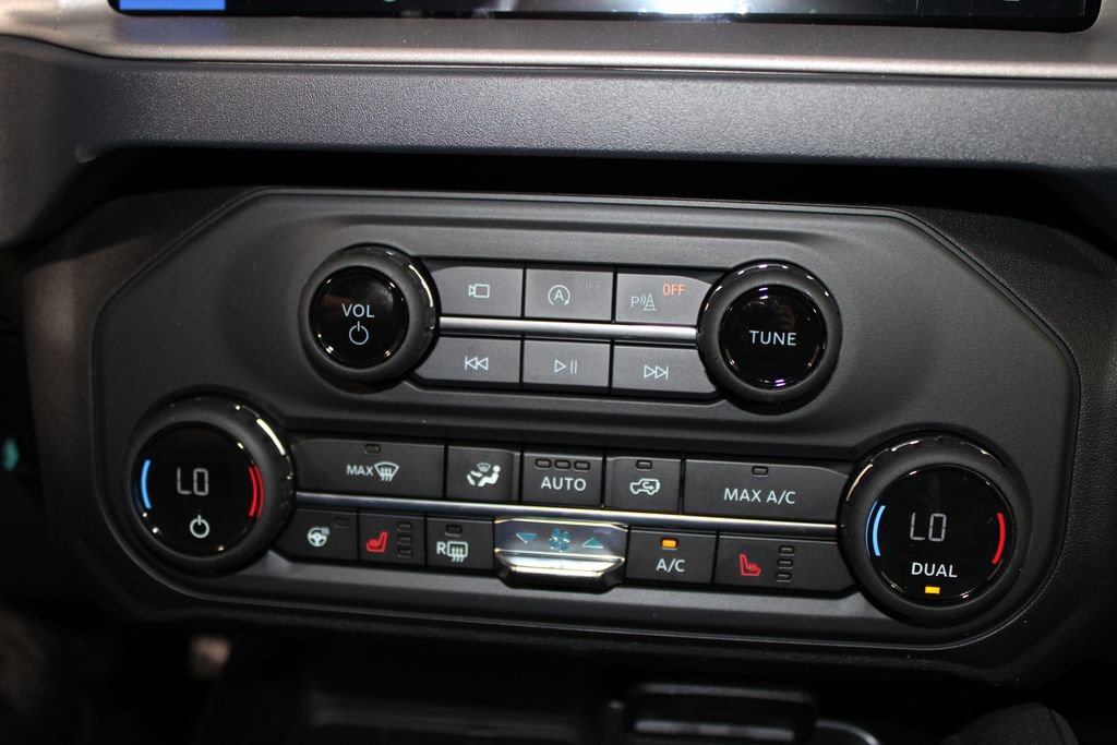 New 2025 Ford Bronco Outer Banks w/ Sasquatch Package image 44