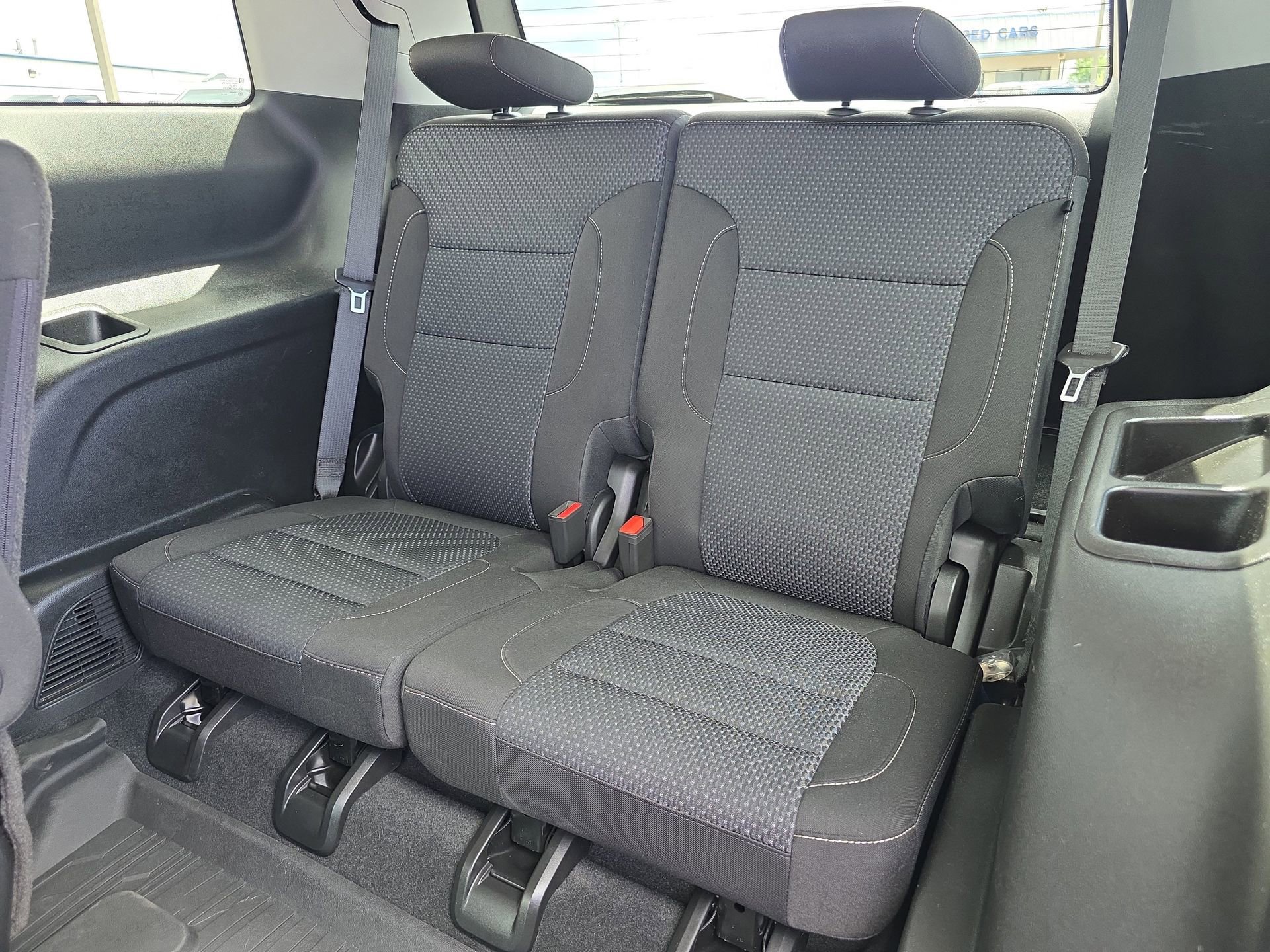 Used 2023 GMC Acadia SLE w/ Driver Convenience Package FWD image 12