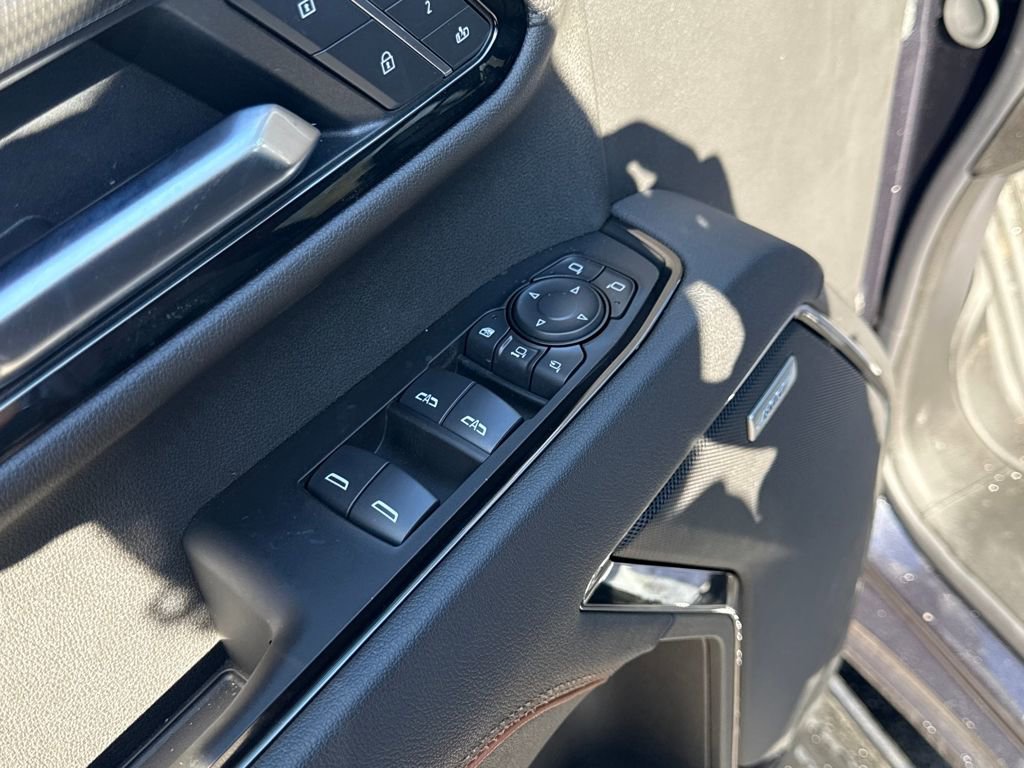 New 2026 GMC Sierra 3500 AT4 w/ AT4 Premium Plus Package image 12