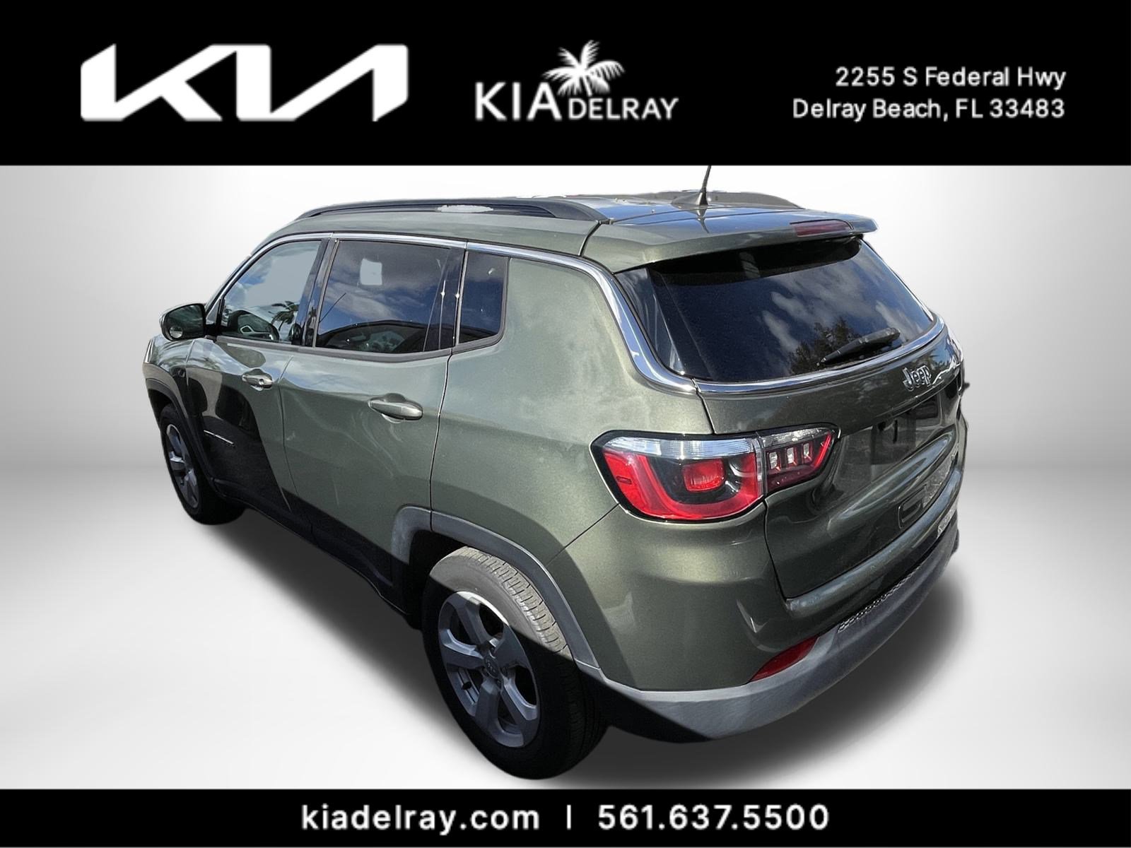 Used 2019 Jeep Compass Latitude image 3