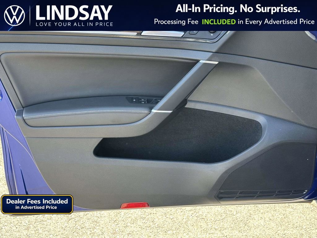 Used 2019 Volkswagen Golf R 4-Door AWD/4WD image 9