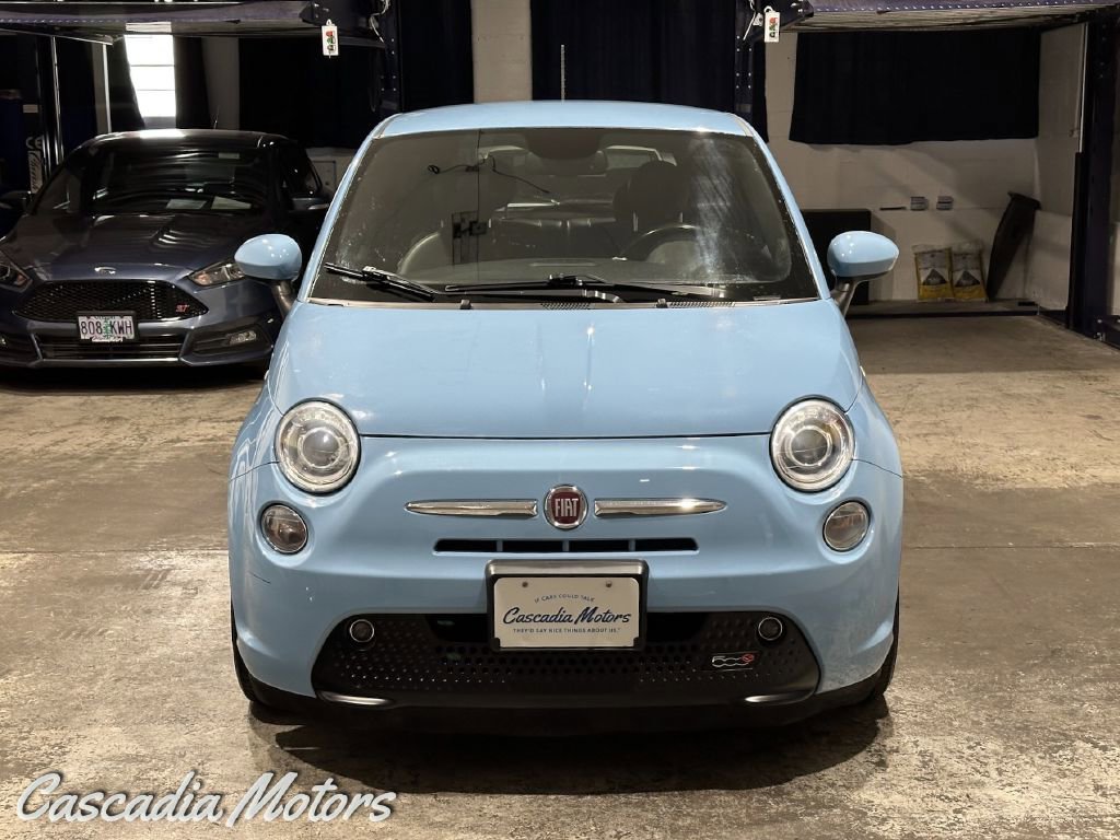 Used 2015 FIAT 500 e FWD image 3