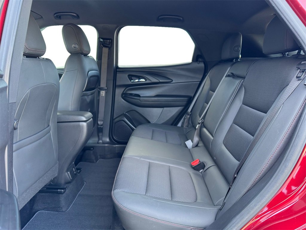 Used 2022 Chevrolet TrailBlazer RS w/ Convenience Package image 19