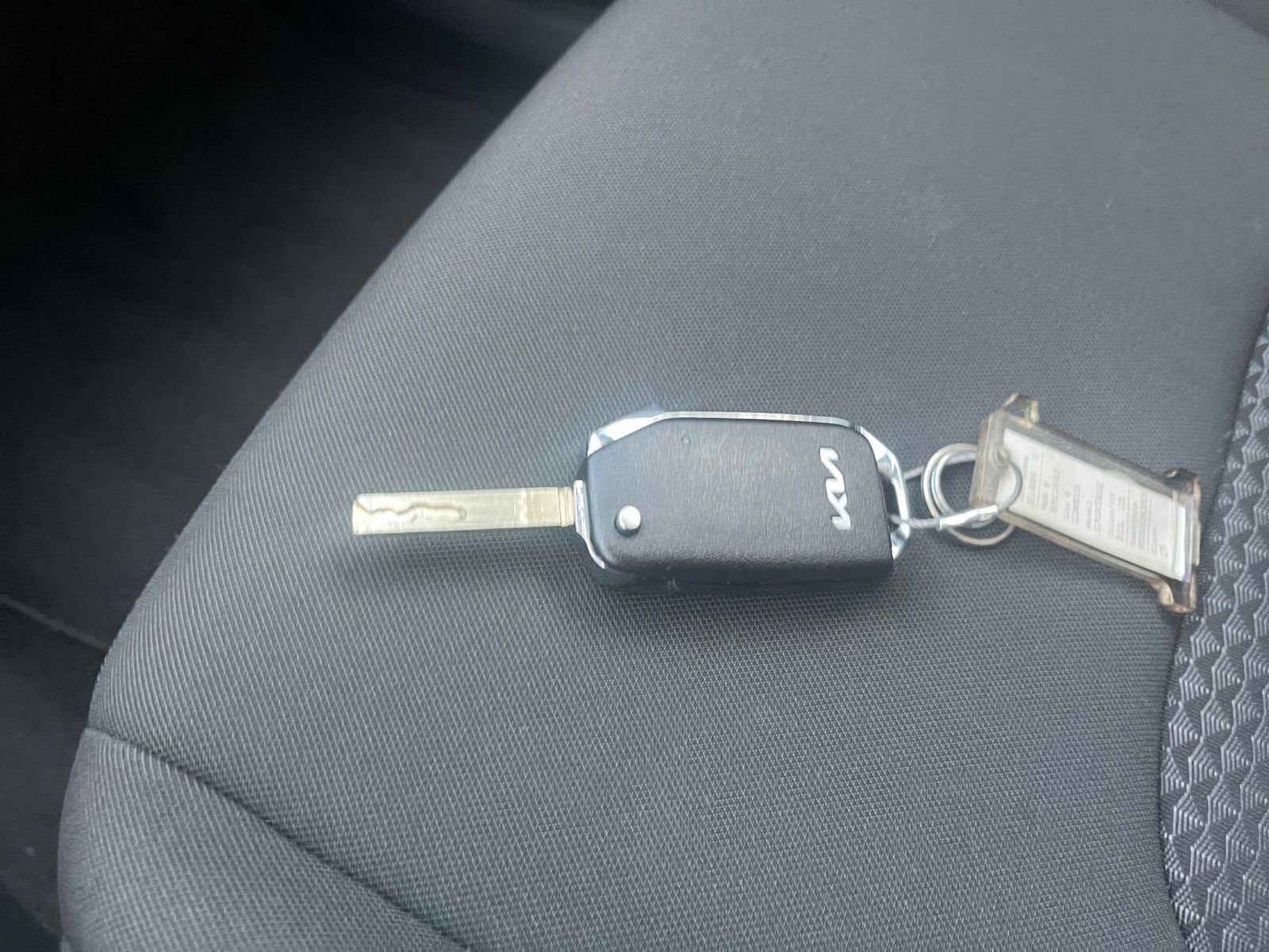 Used 2025 Kia Sportage LX FWD image 21