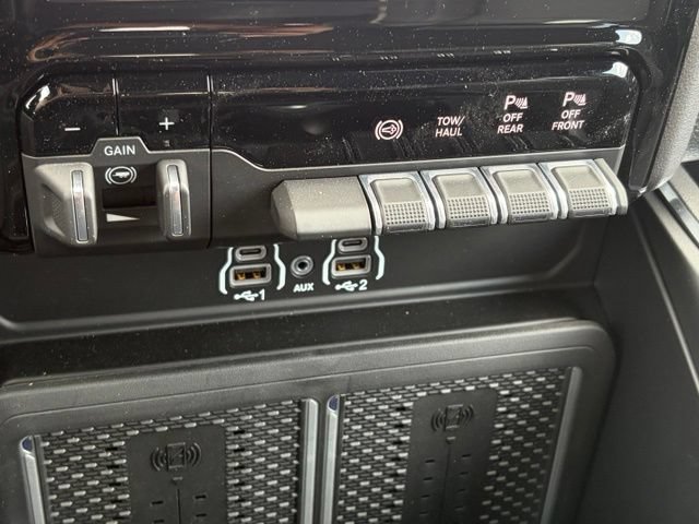 New 2026 RAM 2500 Laramie w/ Towing Technology Group AWD/4WD image 22