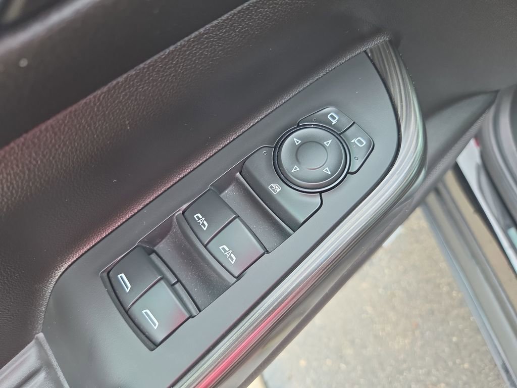 Certified 2023 GMC Acadia SLT w/ Trailering Package image 29