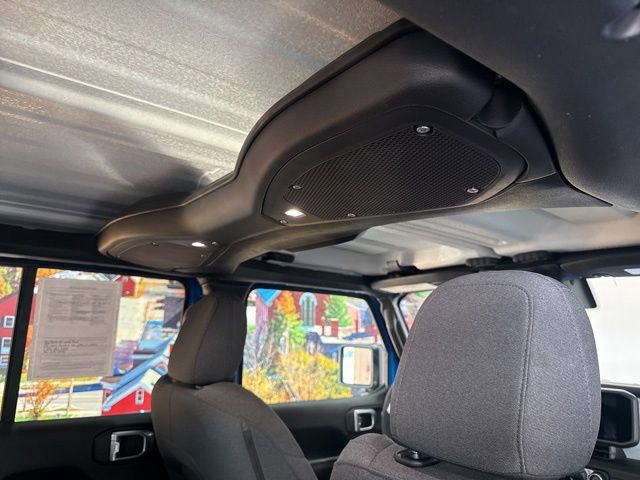 Used 2024 Jeep Wrangler Sahara w/ Technology Group image 48