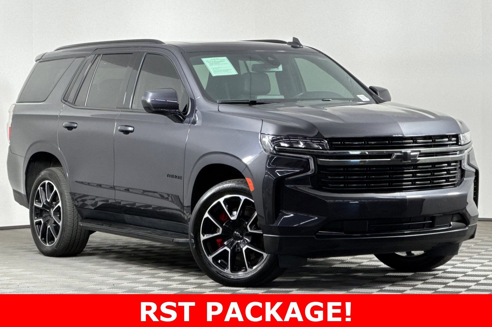 Used 2022 Chevrolet Tahoe RST w/ Sport Performance Package image 2