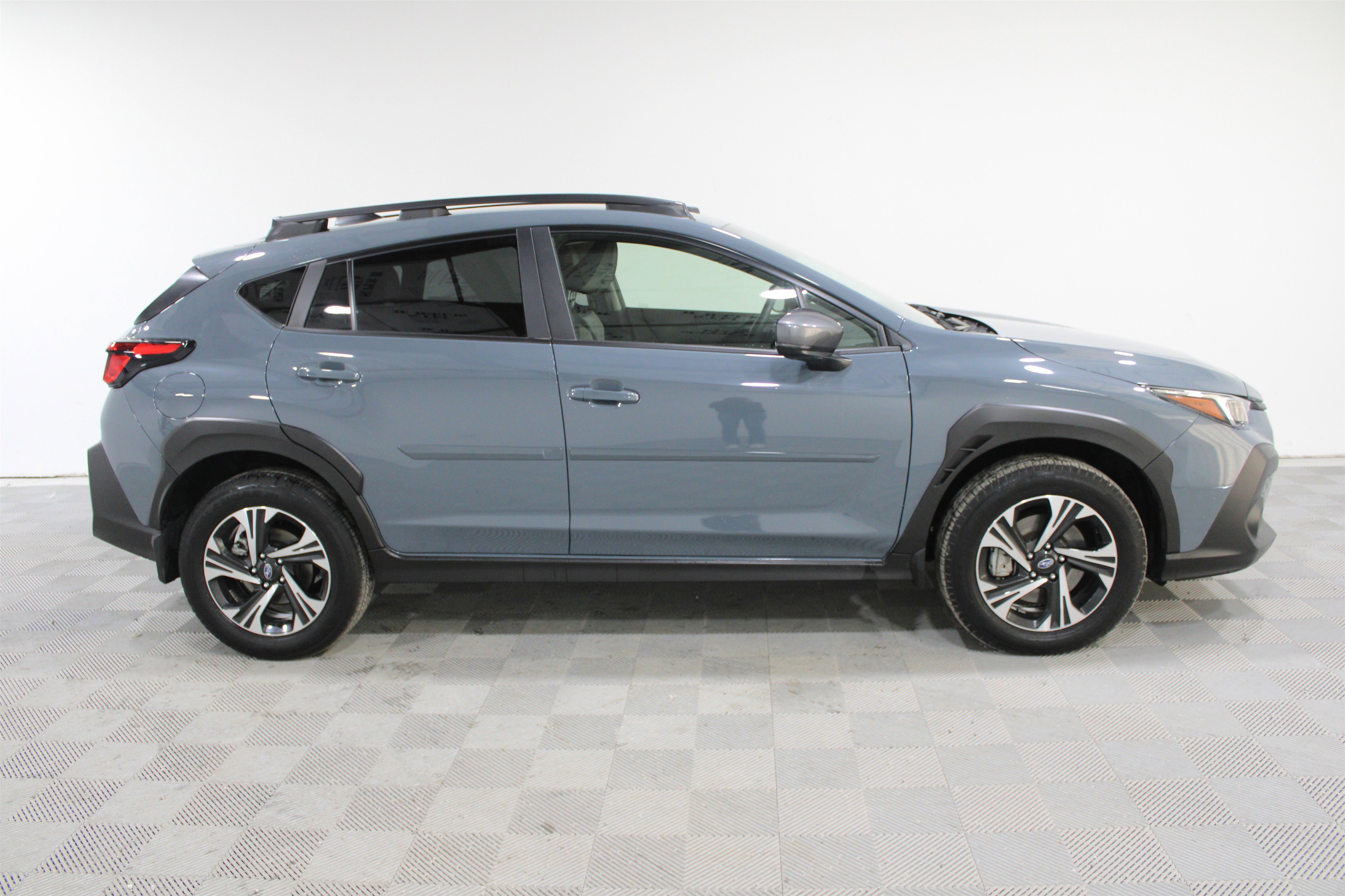 Used 2024 Subaru Crosstrek 2.0i Premium image 24