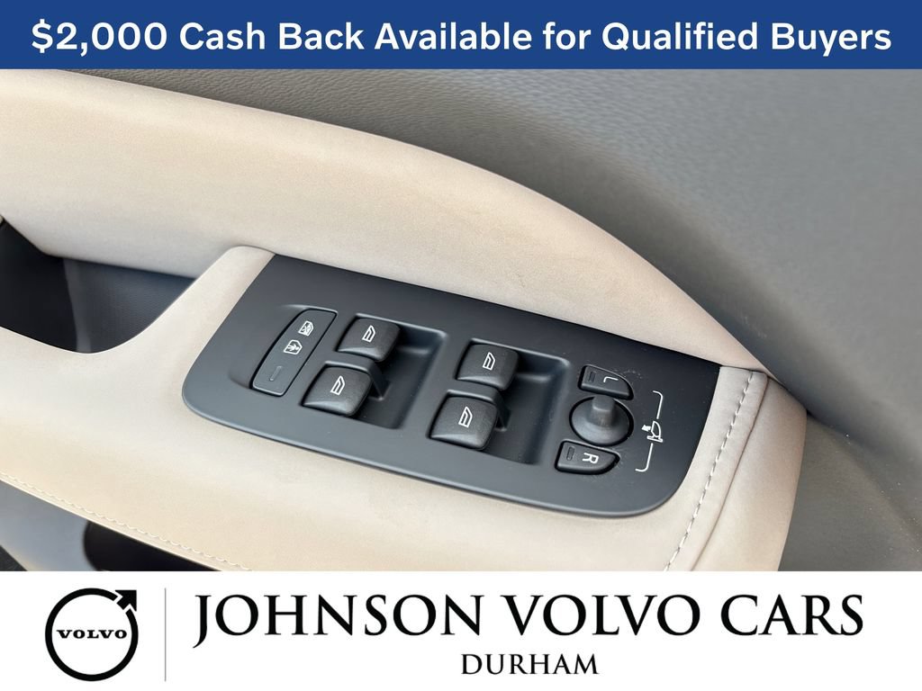 New 2026 Volvo XC60 B5 Plus w/ Protection Package Premier AWD/4WD image 22