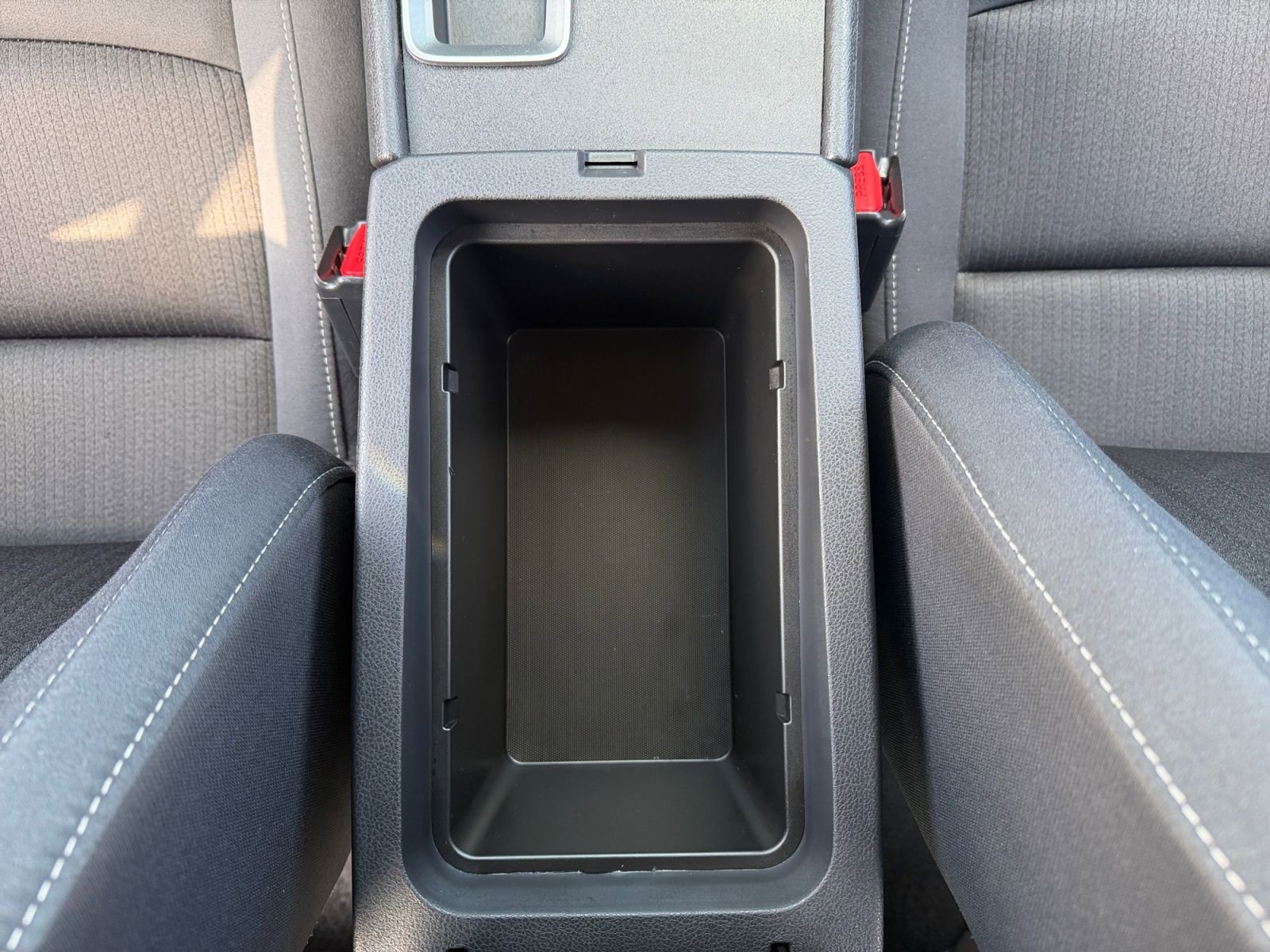 Used 2025 Nissan Altima 2.5 S image 23