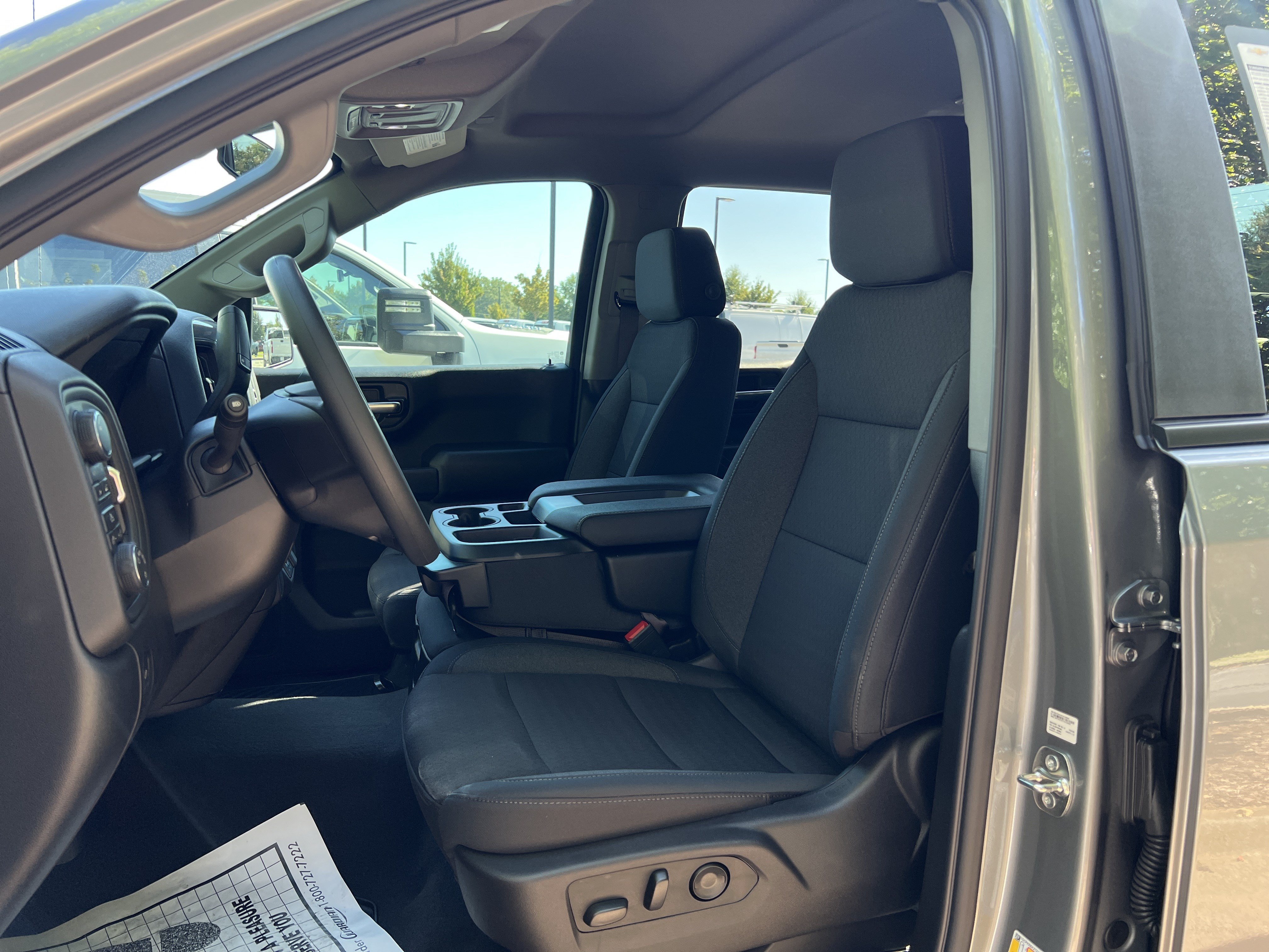 New 2026 Chevrolet Silverado 1500 Custom w/ Turbomax Blackout Package AWD/4WD image 16