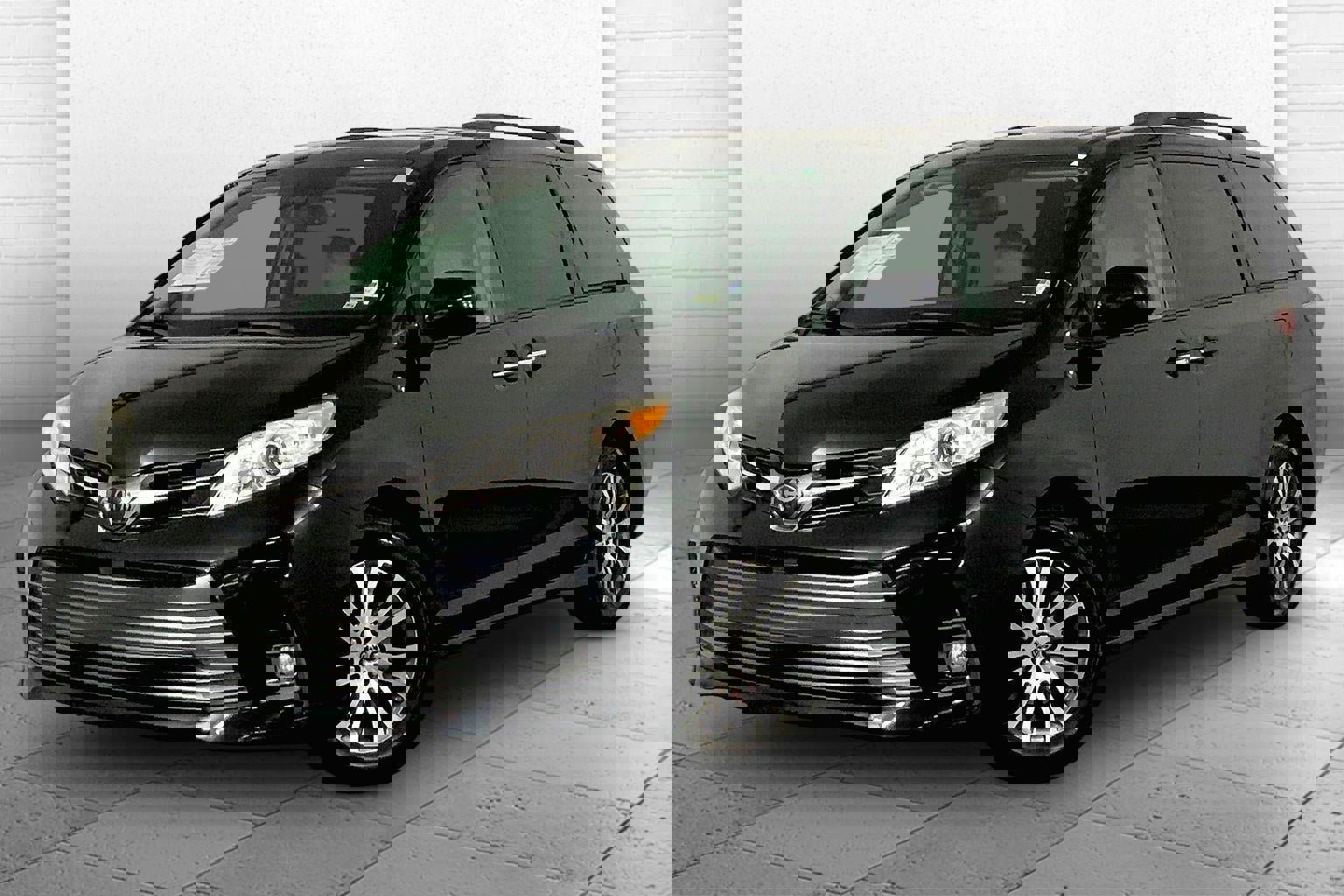 Used 2020 Toyota Sienna XLE image 12