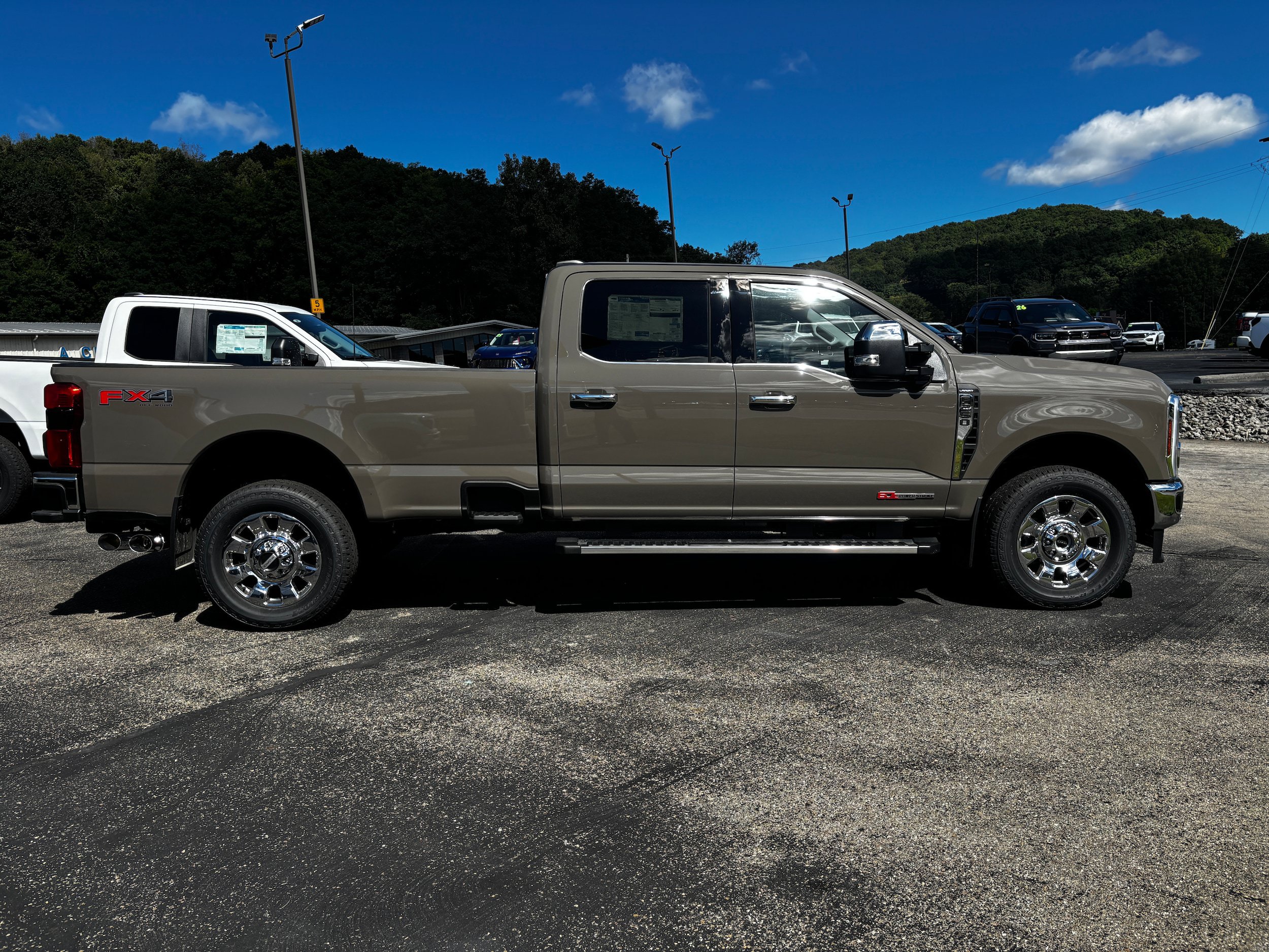 New 2026 Ford F250 Lariat w/ Lariat Premium Package AWD/4WD image 4