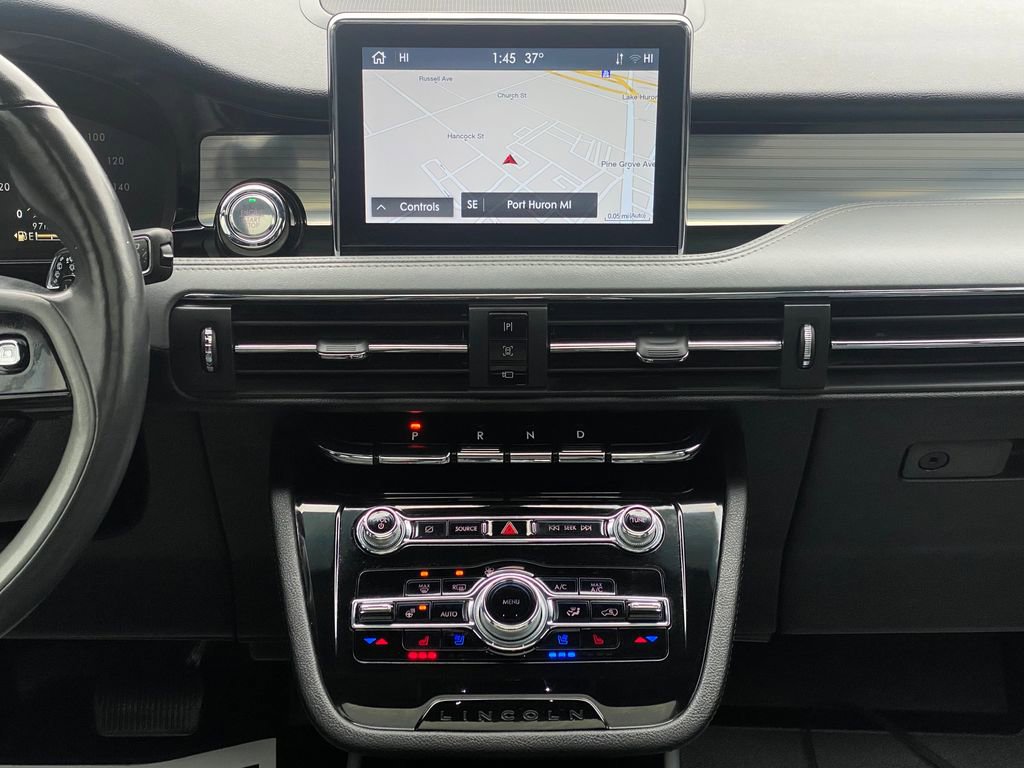 Used 2021 Lincoln Corsair Reserve w/ Equipment Group 201A AWD/4WD image 24