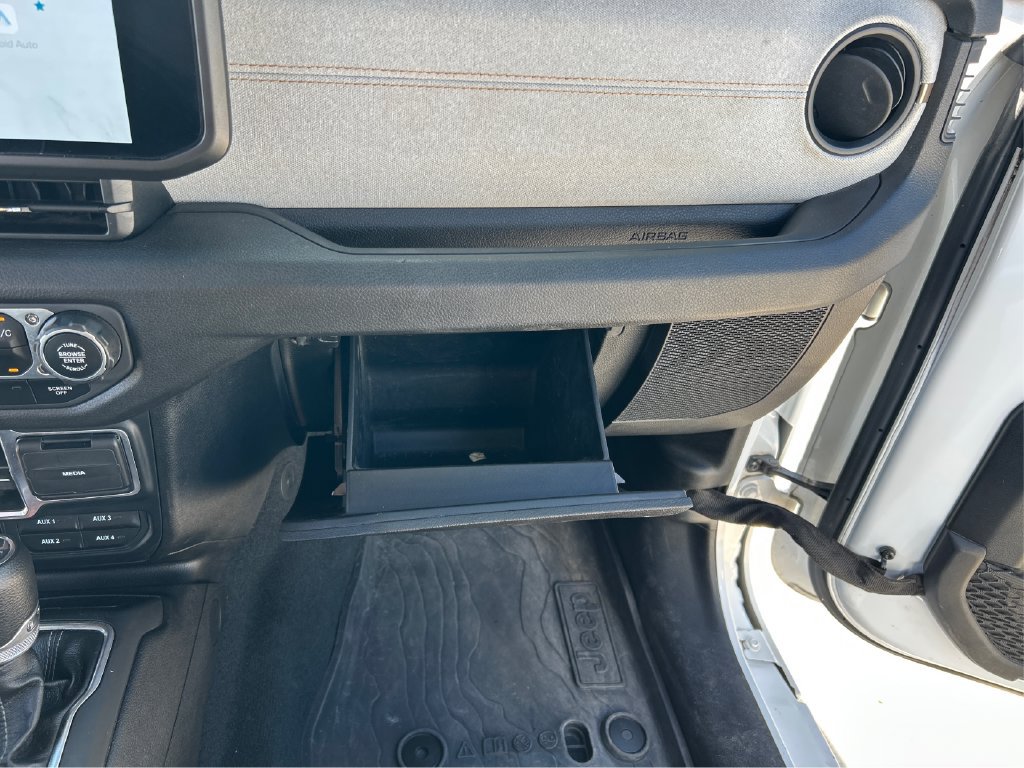 Used 2024 Jeep Gladiator Sport AWD/4WD image 24