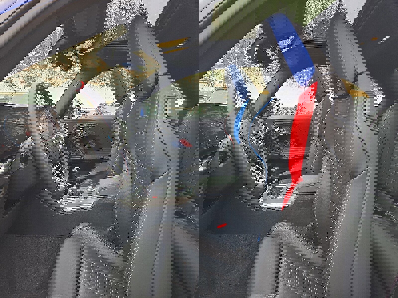 Used 2025 BMW M2 image 14